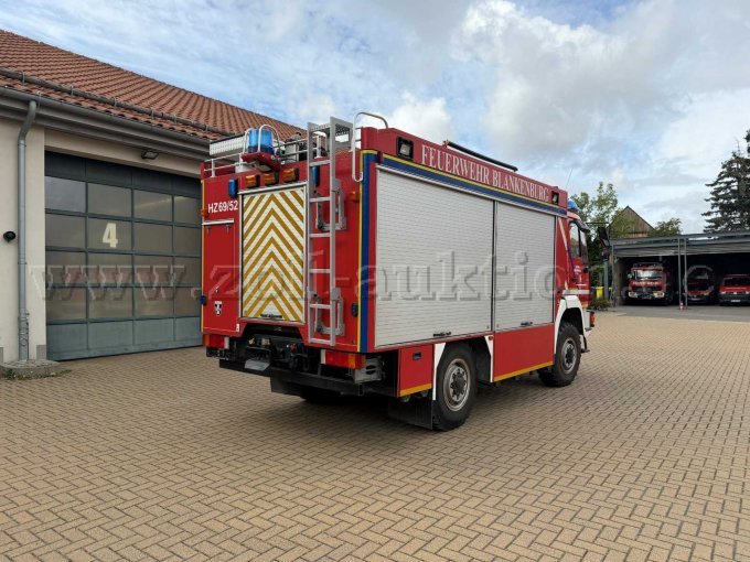 Rüstwagen Ansicht von hinten Beifahrerseite