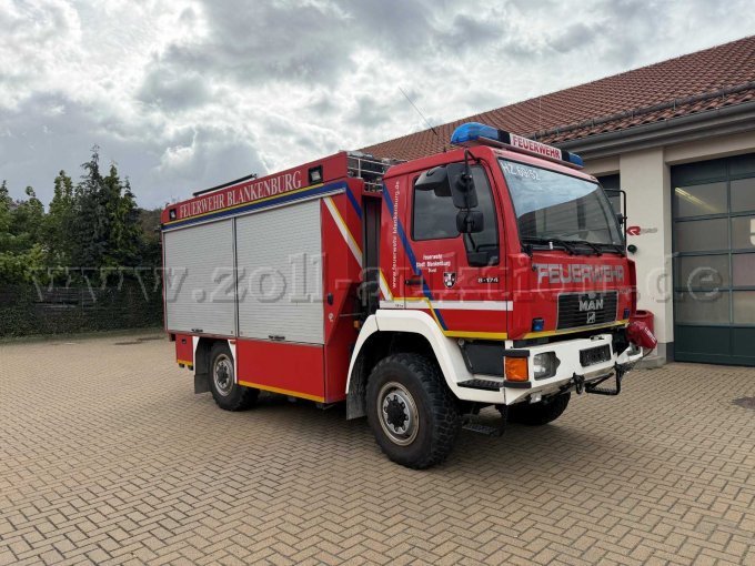 Rüstwagen Seitenansicht Beifahrerseite