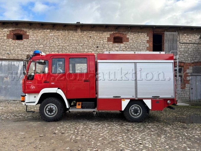 Seitenansicht Fahrerseite LF8/6