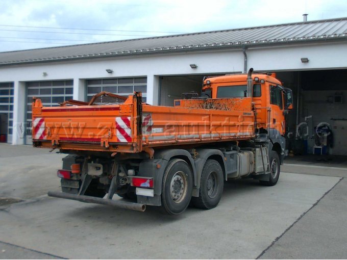 1 MAN - LKW Kipper off.Kasten – TGS 28.400 mit Hiab-Kranschaden - Unfallschaden – foto 5 – kavel bij Zoll-Auktion, Neu-Ulm