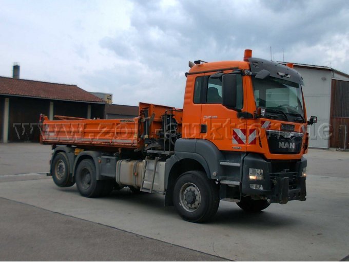 1 MAN - LKW Kipper off.Kasten – TGS 28.400 mit Hiab-Kranschaden - Unfallschaden – foto 7 – kavel bij Zoll-Auktion, Neu-Ulm