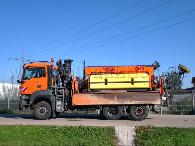 1 MAN - LKW Kipper off.Kasten – TGS 28.400 mit Hiab - Kran & Küpper Weisser Streuer – foto 3 – kavel bij Zoll-Auktion, Neu-Ulm
