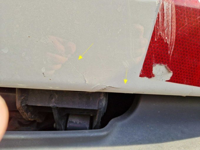 Frontklappe gebrochen