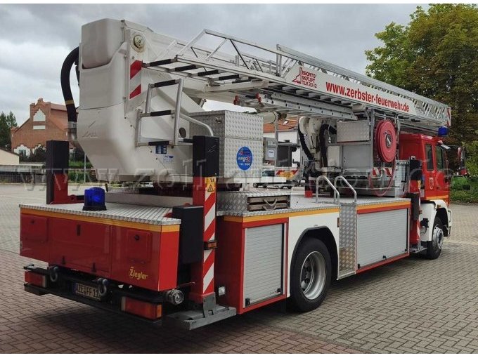 1 MAN Nutzfahrzeug / Teleskopmastfahrzeug TM ((TLK 23 / 12) – foto 4 – kavel bij Zoll-Auktion, Zerbst/Anhalt