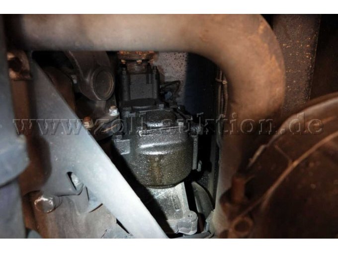 MAN TGA 18.410 / Unterseite