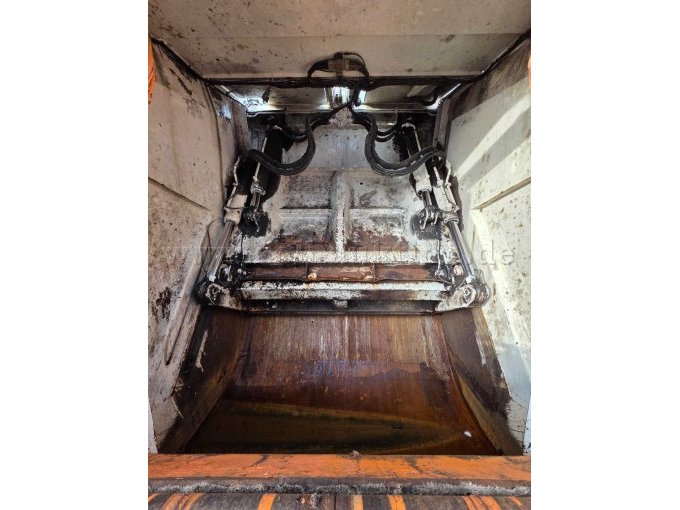 Blick in die Schüttung