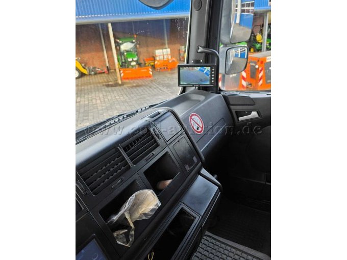 verbauter Axxion Abbiegeassistent