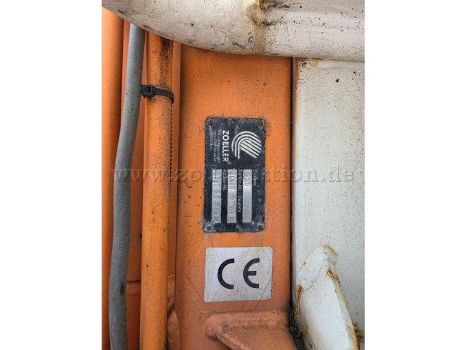 Typenschild der angebauten Schüttung