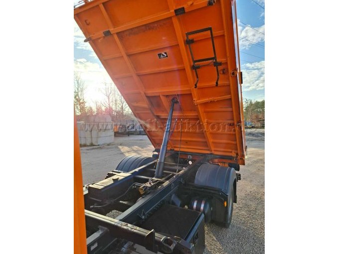 Kipper gekippt unten