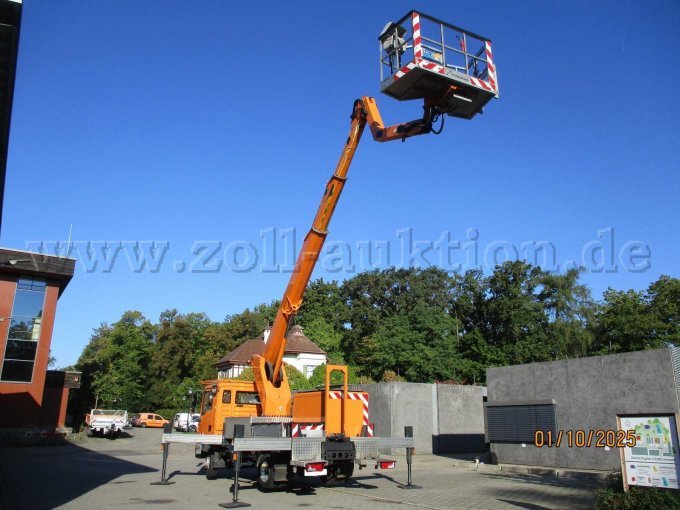 MAN Hubarbeitsbühne, Bild 12