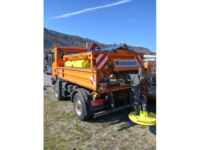 Heckansicht Fahrerseite
