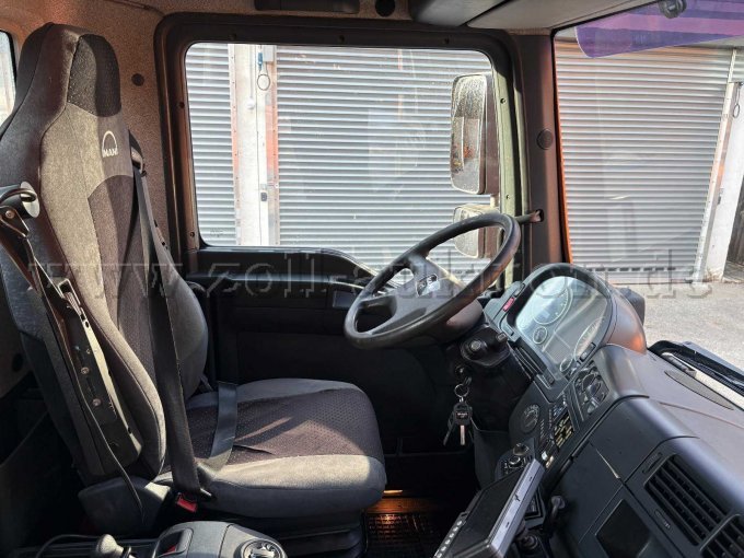 Führerhaus Beifahrerseite