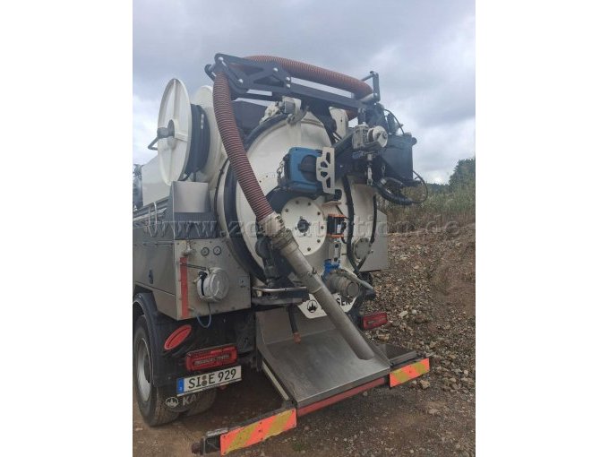 1 MAN TGM 18.340 4x4 BB Spühlfahrzeug – foto 4 – kavel bij Zoll-Auktion, Siegen