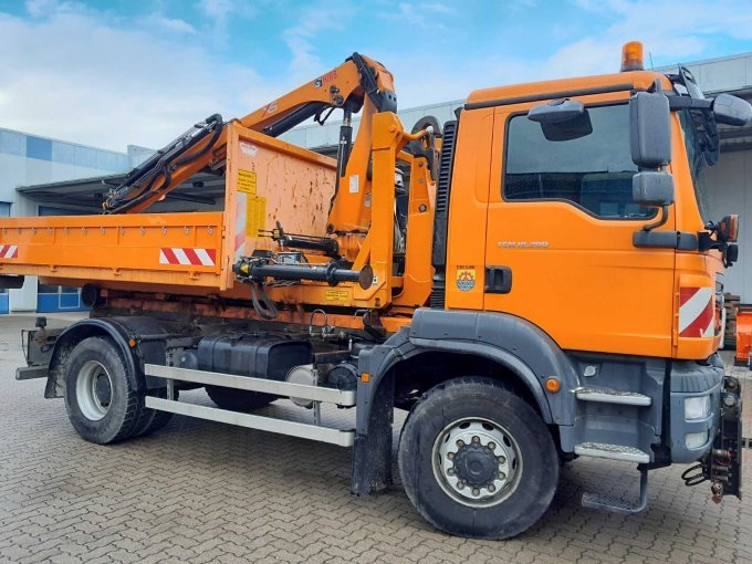 1 MAN TGM 18 t afrolkipper met laadkraan – foto 4 – kavel bij Zoll-Auktion, Glinde