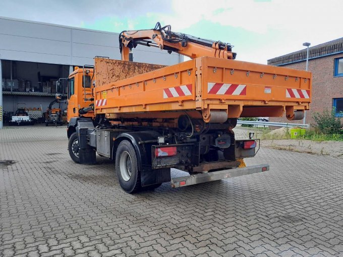 1 MAN TGM 18 t afrolkipper met laadkraan – foto 6 – kavel bij Zoll-Auktion, Glinde