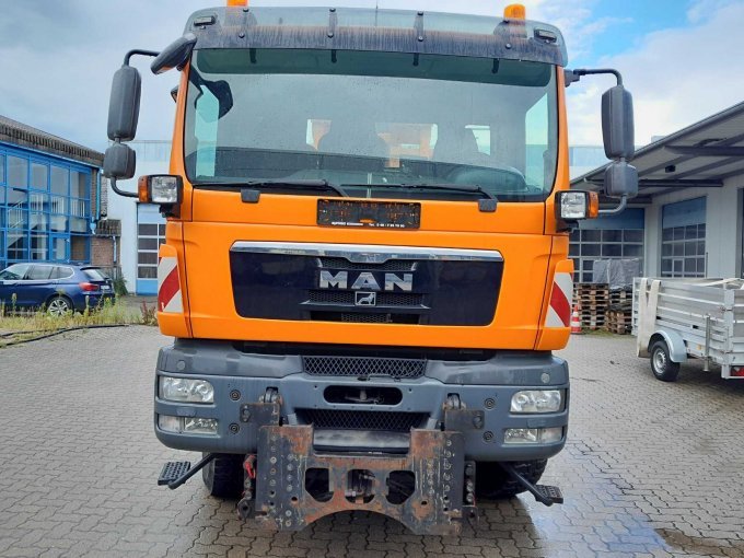 1 MAN TGM 18 t afrolkipper met laadkraan – foto 5 – kavel bij Zoll-Auktion, Glinde