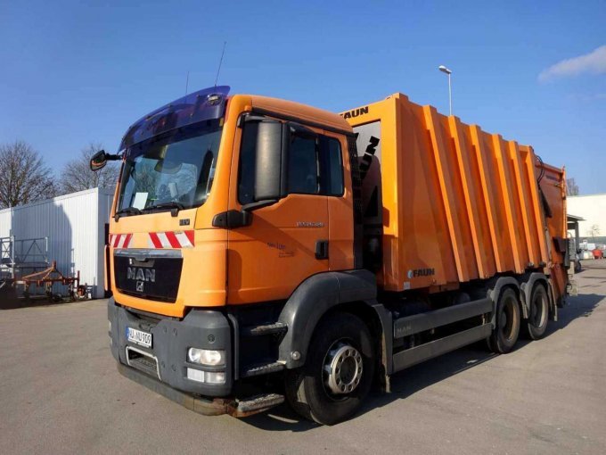 MAN TGS 26.320 Müllwagen FAUN Front- / Seitenansicht