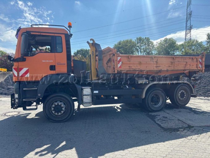 1 MAN TGS 28.320 6x4 BL Abrollkipper – foto 2 – kavel bij Zoll-Auktion, Troisdorf