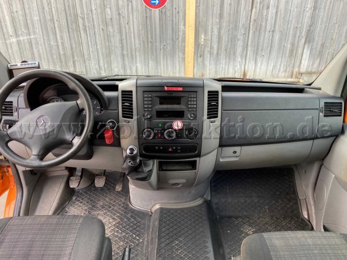 MB Sprinter, Innenansicht Cockpit