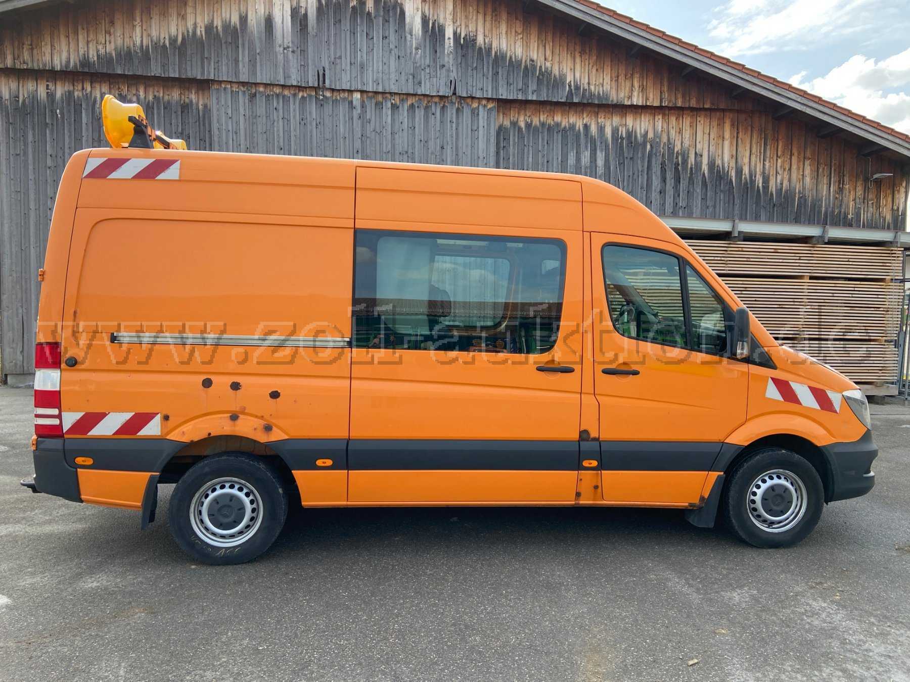 MB Sprinter, rechte Seite