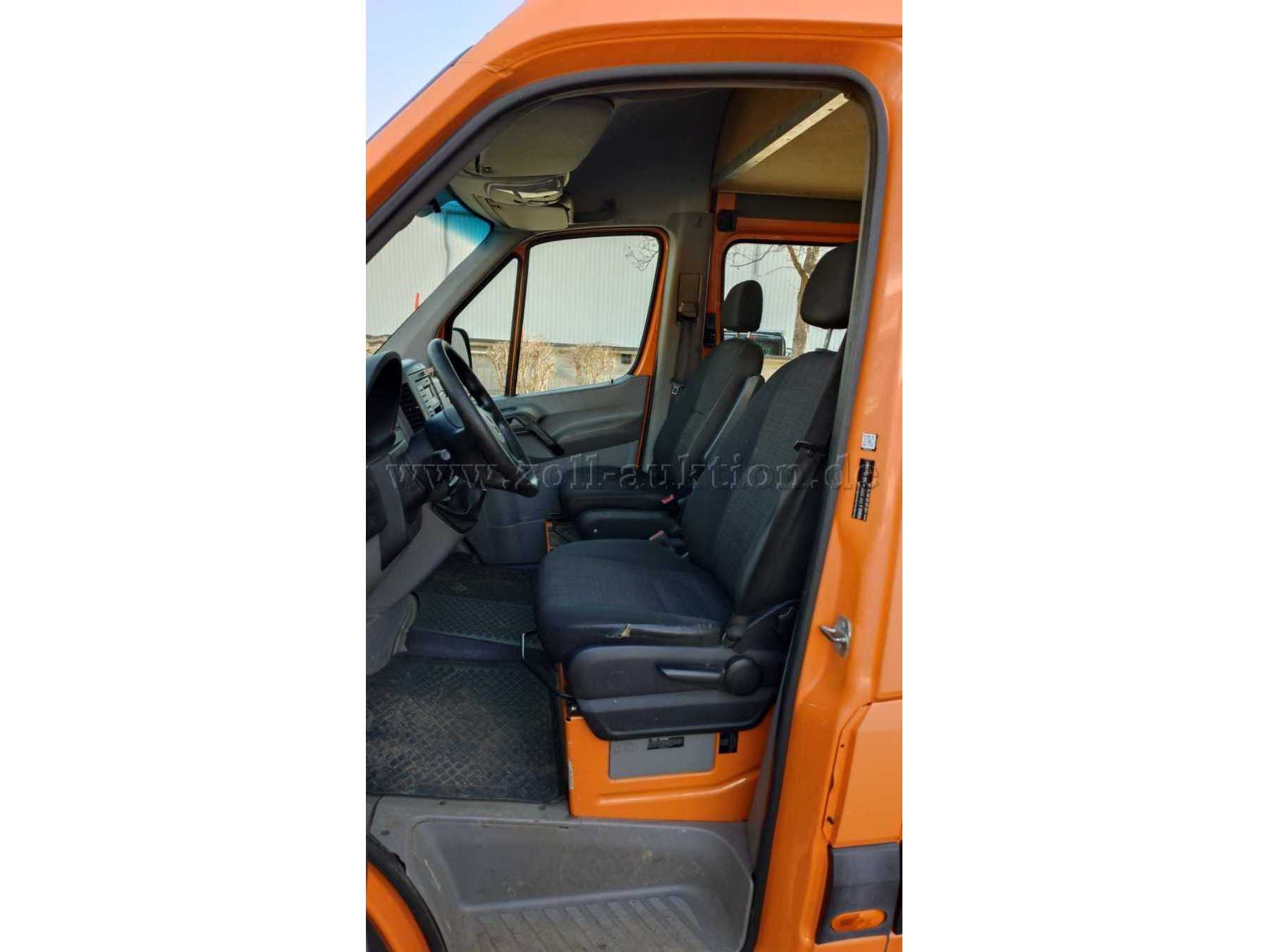 MB Sprinter, Einstieg Fahrerseite