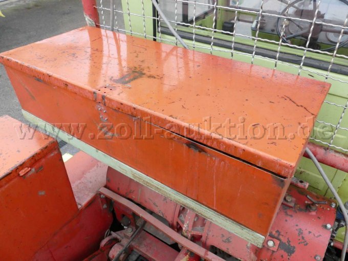 12 Ansicht Metallkoffer hinten