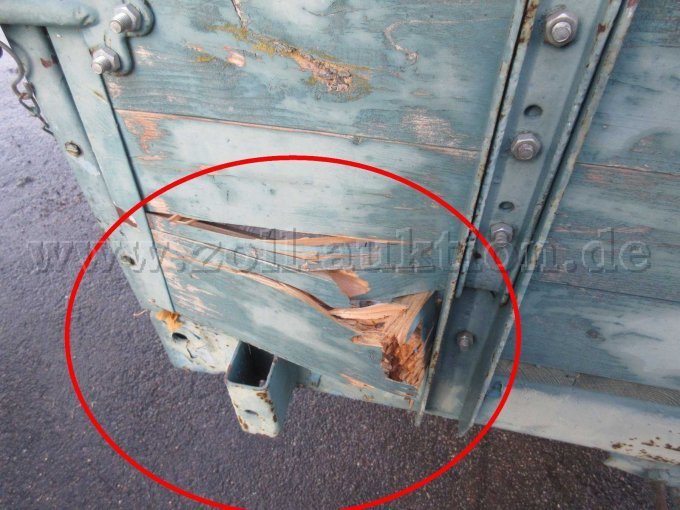 Beschädigung der Bordwand Stirnseite