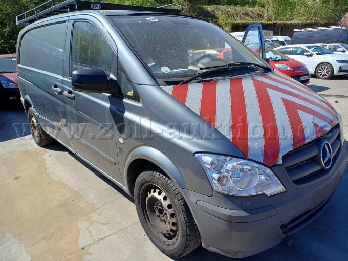Mercedes Vito - vorne rechts