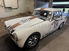 Gesamtansicht von vorne links