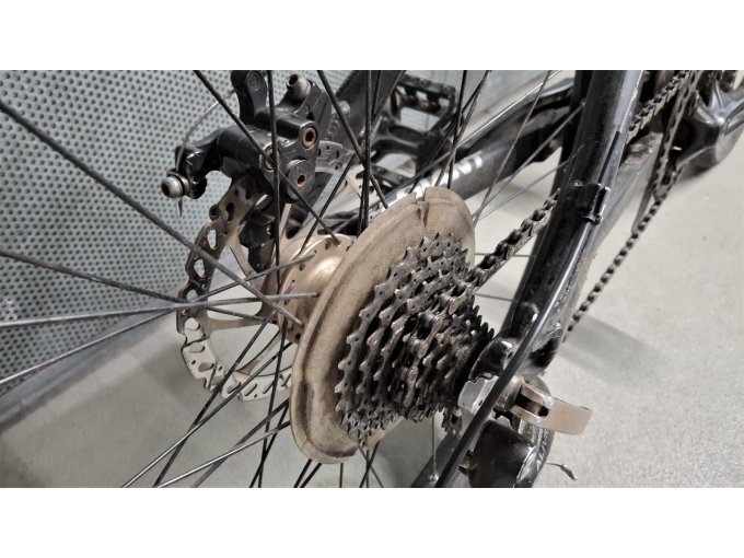 1 MTB, Giant stp, blauw, 8 versnellingen, 26”, RH36 – foto 5 – kavel bij Zoll-Auktion, Frankfurt am Main