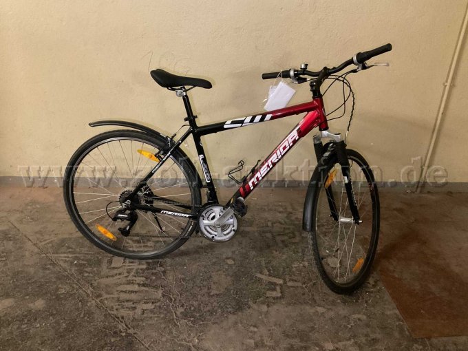 Vollbild (von rechts) Vollbild (von rechts)