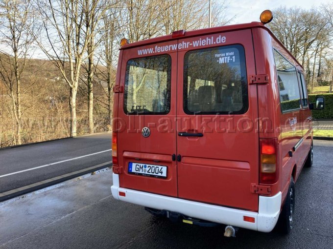 Hinten