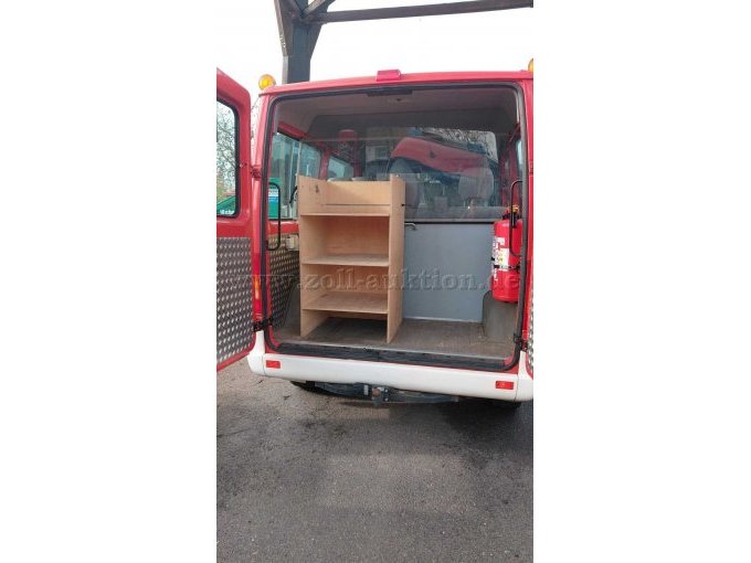 Ansicht Kofferraum mit Regal