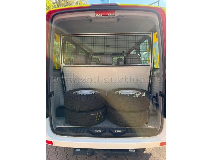 1 MTW Sonderfahrzeug Feuerwehr VW Crafter – foto 9 – kavel bij Zoll-Auktion, Eppstein