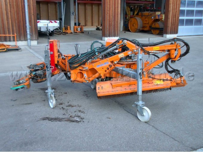 MULAG MRM300, MLM200 & RMK 1200 von vorne