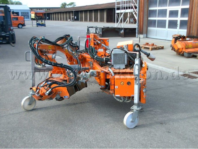 MULAG MRM300, MLM200 & RMK 1200 von Seite links
