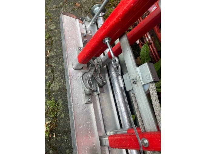 Verriegelungsmechanik der Schiebeleiter