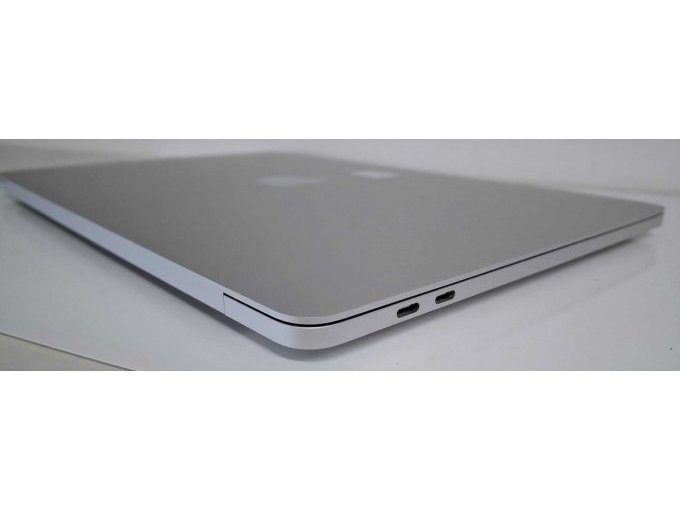 1 MacBook Pro 13", A2338, M1, 13,3" (ca. 33,78cm), Originalware – foto 9 – kavel bij Zoll-Auktion, Frankfurt am Main