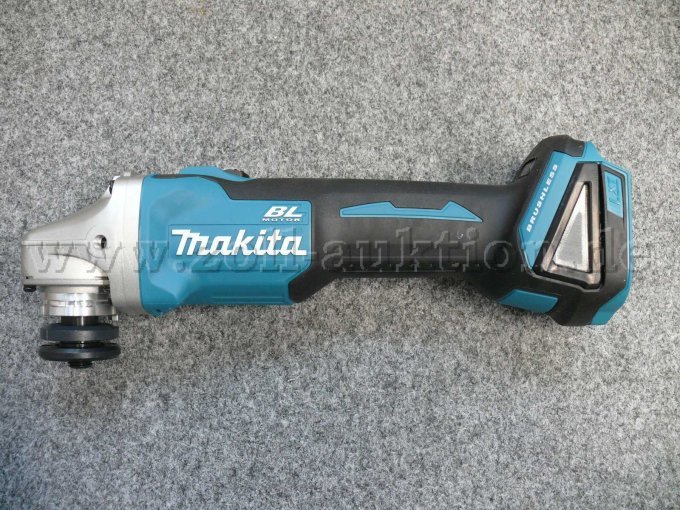 Winkelschleifer DGA513, rechtsseitig