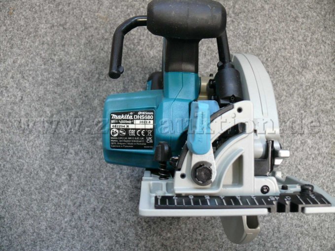 Kreissäge DHS661, Vorderseite