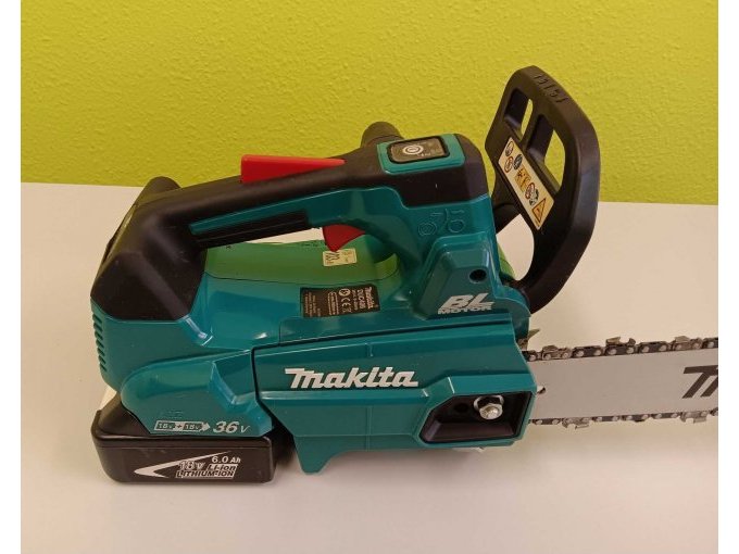 Makita Akku-Kettensäge