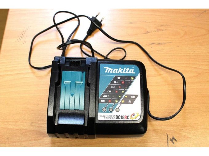 Ansicht Akkuladegerät