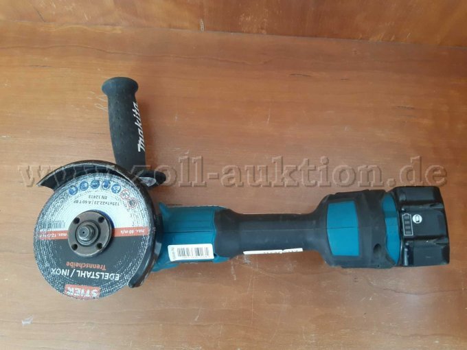 Makita Akku Flex mit gebrauchter
Trennscheibe Durchmesser 125 Edelstahl/Inox Trennscheibe