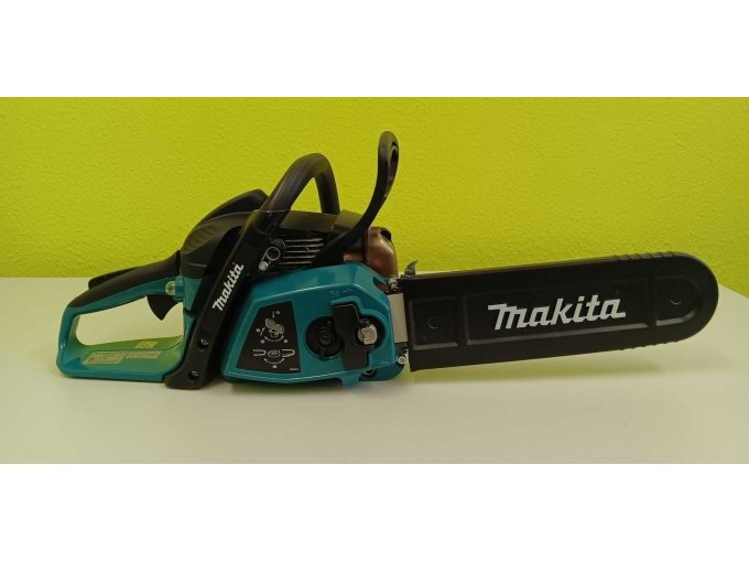 Makita Benzin-Kettensäge