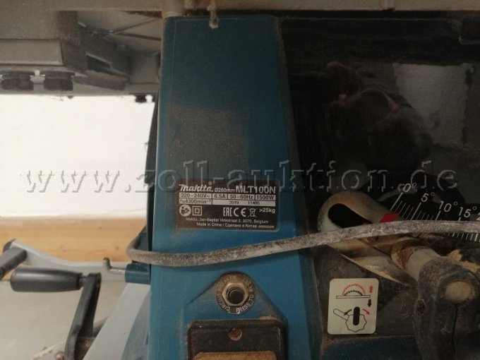 Typenschild mit CE-Kennzeichnung