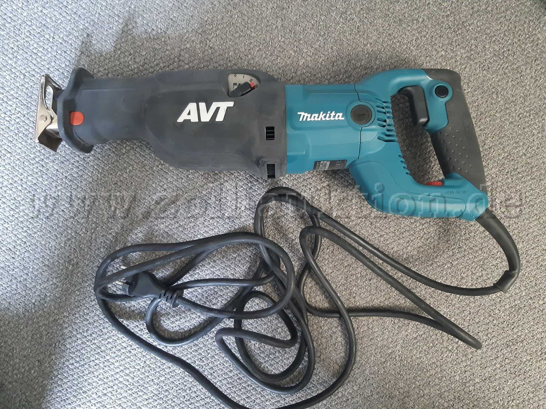 Makita Säge 220 Volt