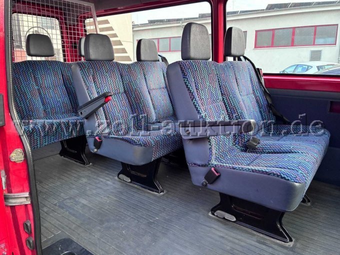 1 personeelsbus Mercedes-Benz Sprinter 212 D – foto 9 – kavel bij Zoll-Auktion, Lauterbach (Hessen)