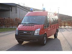 schräg von vorne links