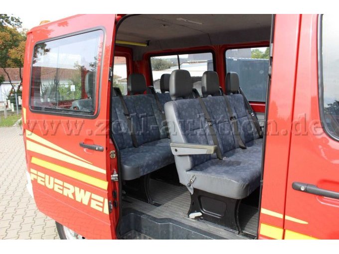 1 Mannschaftstransportwagen (MTW) Einsatzleitwagen (ELF1)-Daimlerchrysler Sprinter – foto 4 – kavel bij Zoll-Auktion, Hilter am Teutoburger Wald