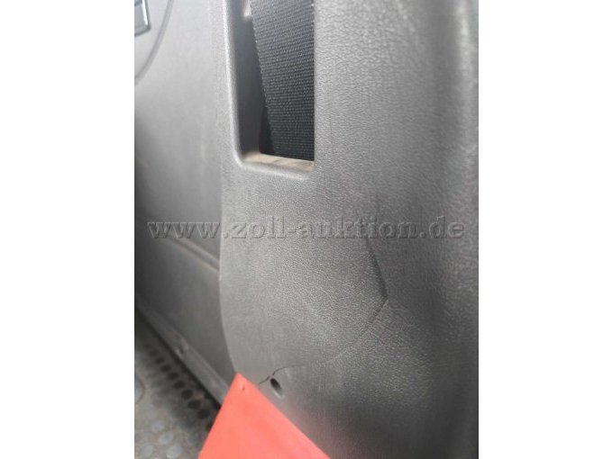 Mangel: Riss B-Säule